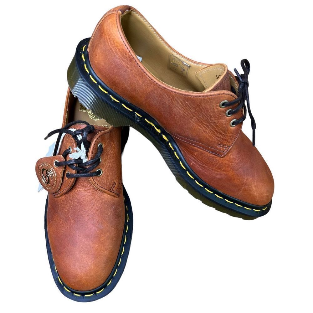 Dr. Martens 1461 Leather Shoe in Dark Tan NWT Size Youth 4 - Picture 2 of 10